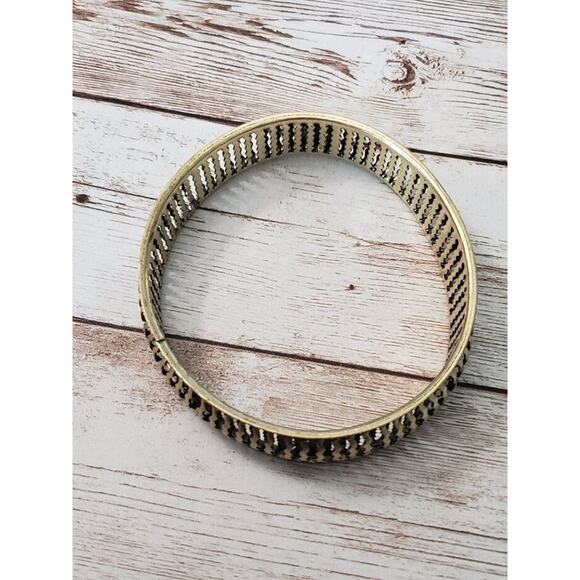 Vintage Bracelet / Bangle Unusual Design (Not A Perfect Circle) - Picture 6 of 6